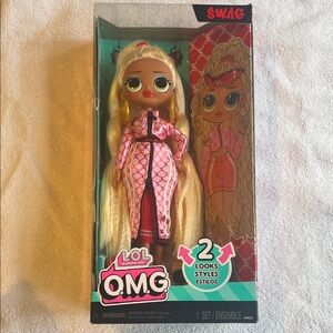 L.O.L. Surprise! Blonde O.M.G. Doll in Pink and Gold Outfit